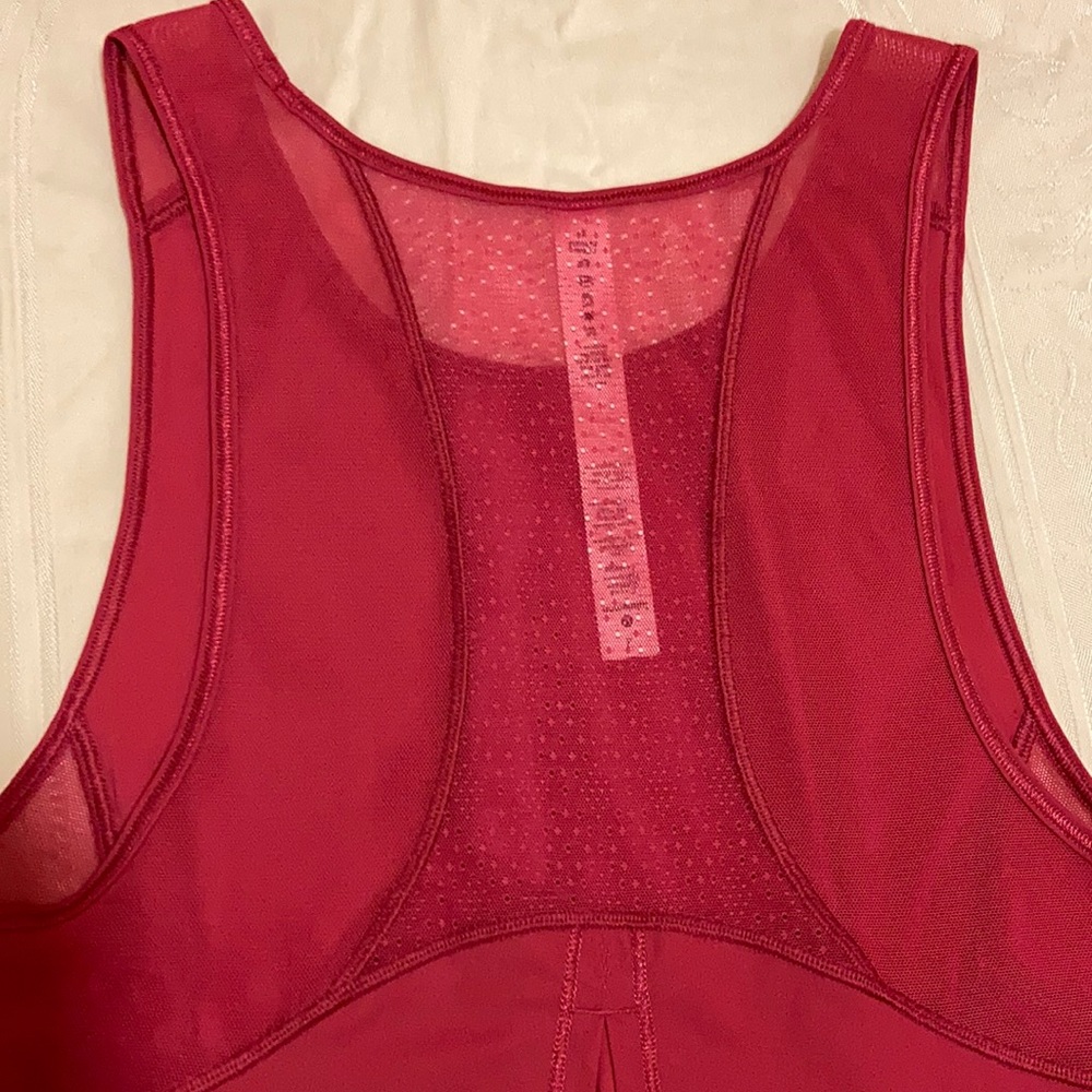Lululemon Sculpt Tank - Picture 4 of 7